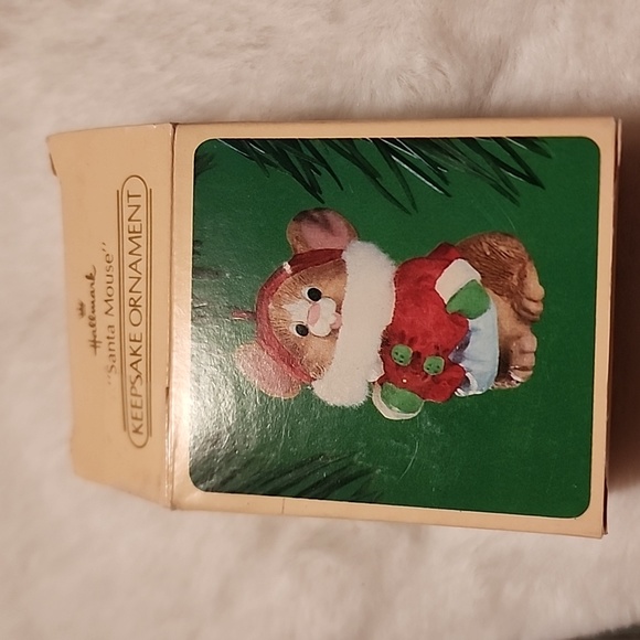 HALLMARK KEEPSAKE ORNAMENTS  * ( 3 TOTAL  ) - Picture 6 of 9